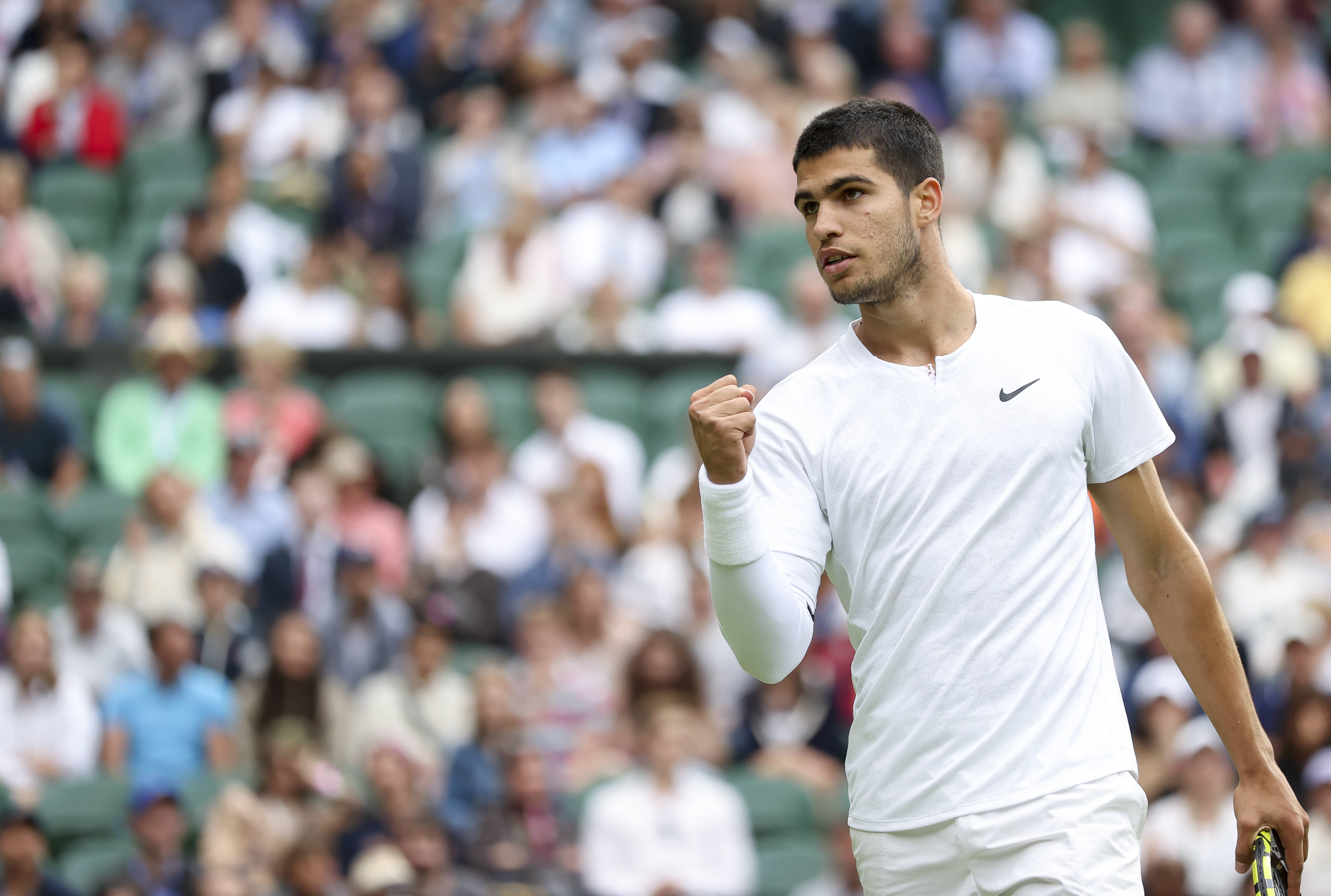 缺少一个既 缺少一个既